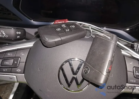 2022 Volkswagen Taos 1.5T Se z USA, uszkodzony, nr VIN 3VVLX7B2XNM095060